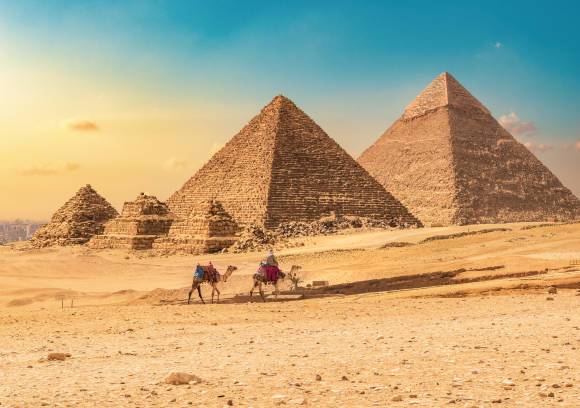 From Hurghada: Grand Egyptian Museum, Pyramids & Sphinx Day Trip