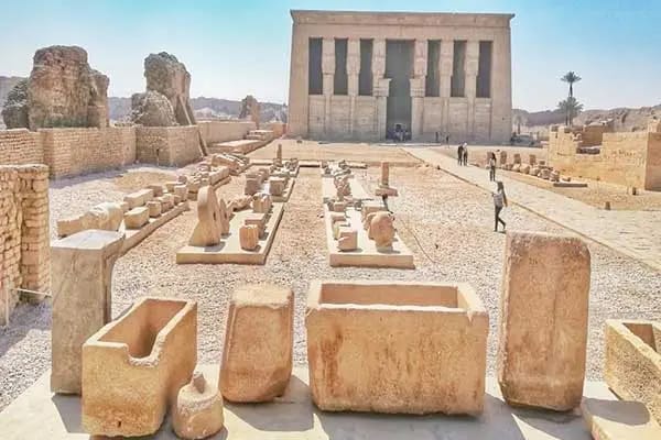 From Hurghada: Cairo Day Tour in a small group